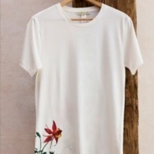 NWT Terrain By ANTHROPOLOGIE Women's Short Sleeve Tee with Floral Accent
